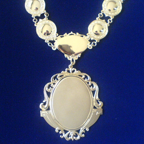 Metal Art Mayoral Chains